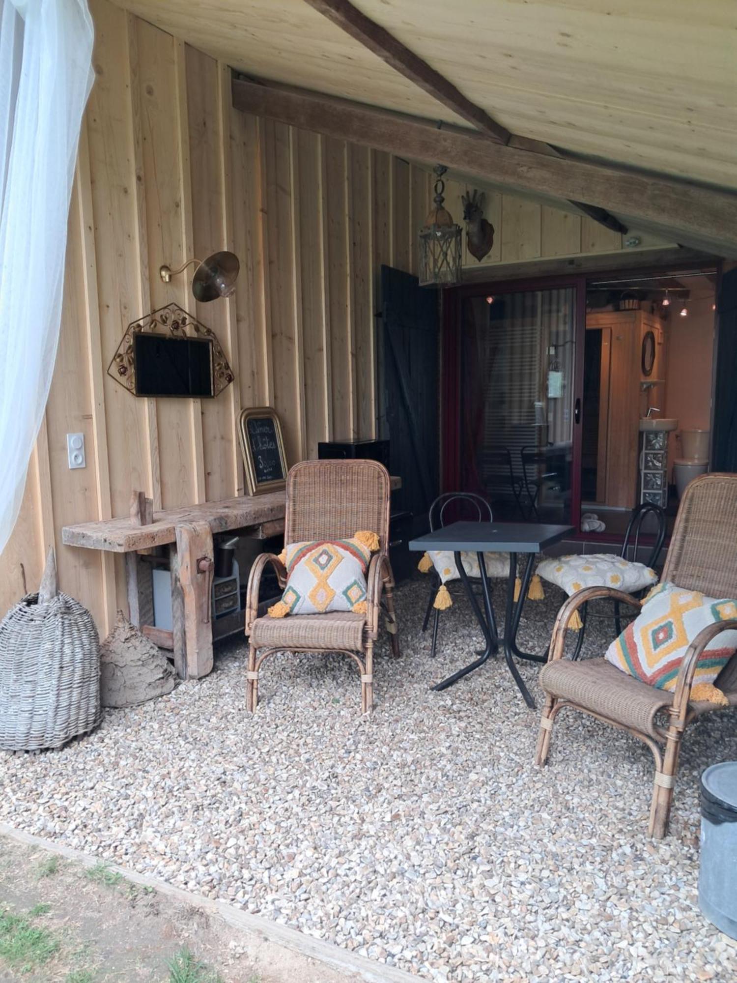 Bed and Breakfast Le Buisson De La Gariole Aubigny-sur-Nère Pokój zdjęcie